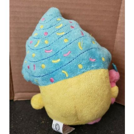 Shopkins 2013 Moose Plush Cupcake Queen Multicolored Toy