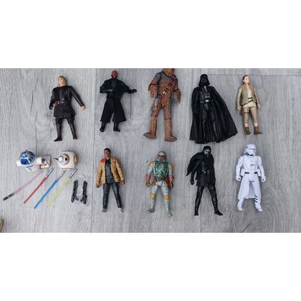 MODERN STAR WARS FIGURE SELECTION,BARGAIN LOT,SOME WEAPONS INCLUDED, UK FREEPOST