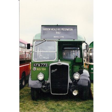Colour Photograph of Crosville Motor Services Ltd. - KFM 773