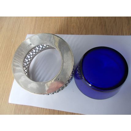 PRESERVE BOWL /FRET WORK BASE E P NS WITH COBALT BLUE INNER (10/01) # # #