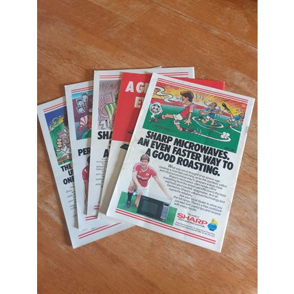 X 5 Manchester United Vintage Football Programmes.