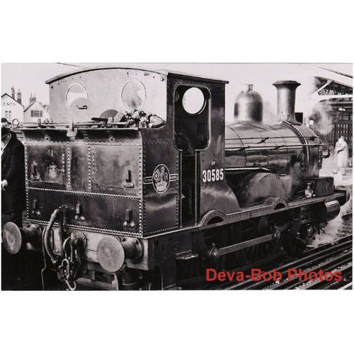 SR Beattie Well Tank 30585 HAMPTON COURT 1962 Railtour Loco 4