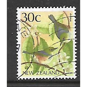 NEW ZEALAND 1988 NATIVE BIRDS 30c SILVEREYE SG 1462 FINE USED#