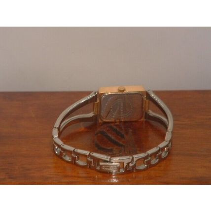 Pre-Owned Women’s Guess Bracelet Analog Fashion Watch