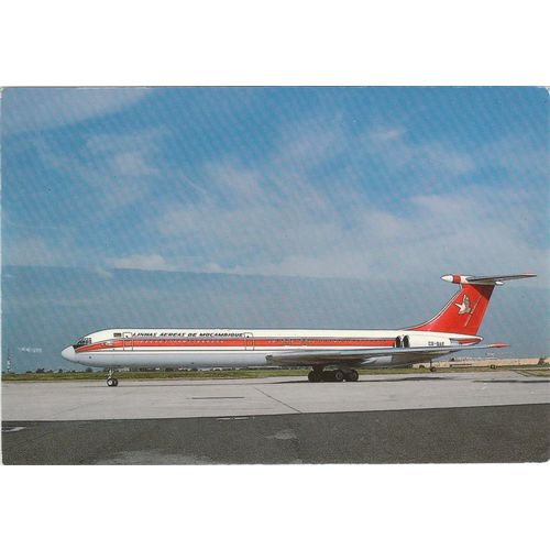 LAM Linhas Aereas De Mocambique Ilyushin IL62Civil Aircraft Postcard (A20165)