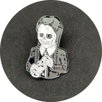 Pin Badge Skeleton Goth Girl Enamel Badges Gift Collect 2.5cm x 3.8 cm Rock BA76