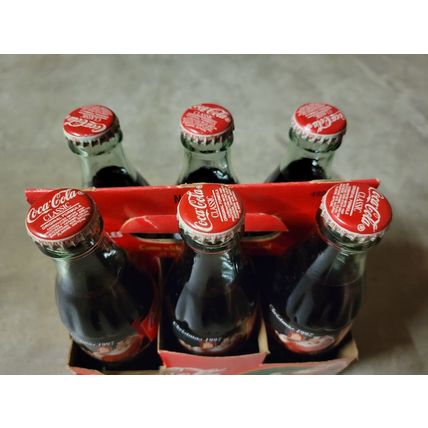 6x Pack Coca Cola Christmas 1997 Santa Green Glass Bottle Painted Label Full 8oz