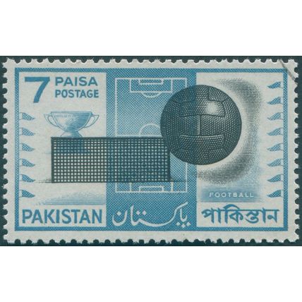 Pakistan 1962 7p Football SG159 CTO
