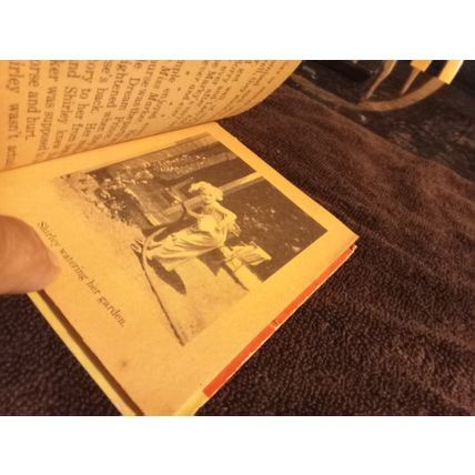Big Little Book The Story Of Shirley Temple By Grace Mack 3.5 VG- Condition 1934