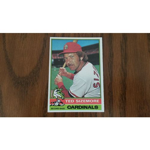 1976 Topps Card # 522 Ted Sizemore Very Good-Excellent (4) St Louis Cardinals