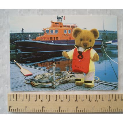 1997 Postcard Coxwain Teddy & Spirit of Guernsey Lifeboat