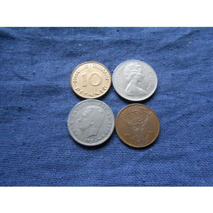 4 X COINS AS SEEN GAP FILLERS.