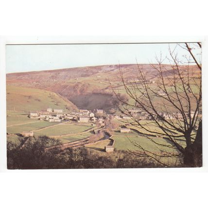Gunnerside in Swaledale Postcard North Yorkshire 4732