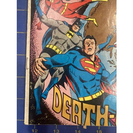 DC COMICS JUSTICE LEAGUE OF AMERICA #71 "Death Orbit" May 1969 FN-