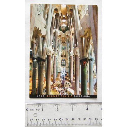 postcard - Barcelona - Gaudi Sagrada Familia