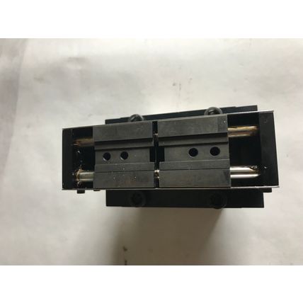COMPACT PSG202X12 PNEUMATIC GRIPPER 1/8"NPT PORTS,1-1/4" GRIP WIDTH,1-1/8",SI
