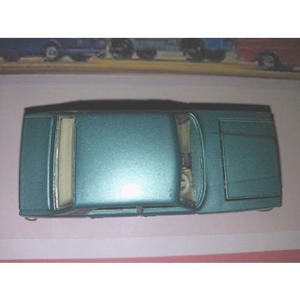 Matchbox - No53 Ford Zodiac - Original box