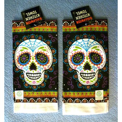 "SET OF 2 CALAVERAS SUGAR SKULL DIA DE LOS MUERTOS KITCHEN or GUEST TOWELS"