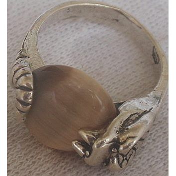 Brown cat eye silver ring