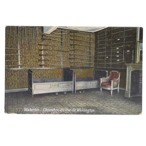 CHAMBRE du DUC de WELLINGTON, WATERLOO, BELGIUM unused vintage postcard =