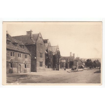 The Lygon Arms Pub Broadway Postcard Worcestershire