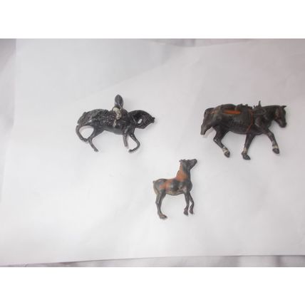 HORSES/CAMEL FOR RENOVATOB ONLY (18/01)