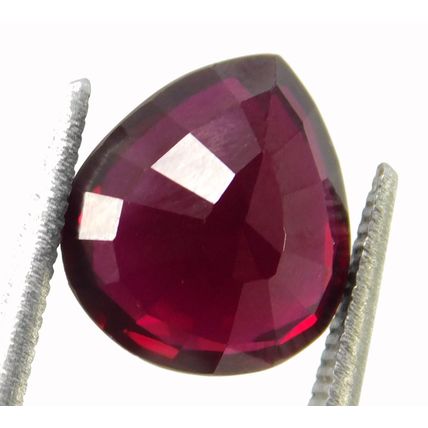 Natural Luxurious Red Rhodolite Garnet 6.80 Ct Pear Cut Gemstone