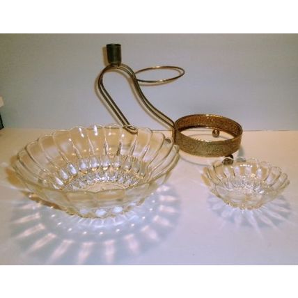 Vintage Mid Century Glass Chip and Dip Server Gold Metal Bracket Candle Holder