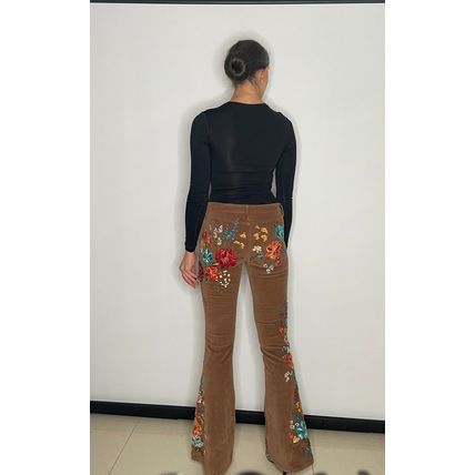 FLORAL Embroidered Flares Bell Bottom Pants Jeans MakE oFFER!