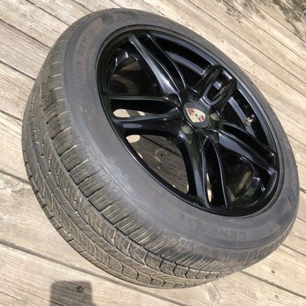 Porsche Panamera 19X9 Black Front Wheel 2010-2016 255/45R19 Altimax RT43 + TPMS
