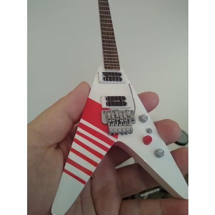 BUCKETHEAD - Jackson Flying V White 1:4 Scale Replica Guitar ~New~