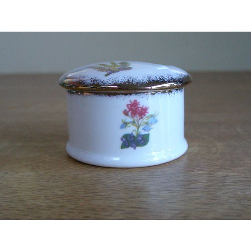 Lovely Cornish J & S Chown Trinket Pot