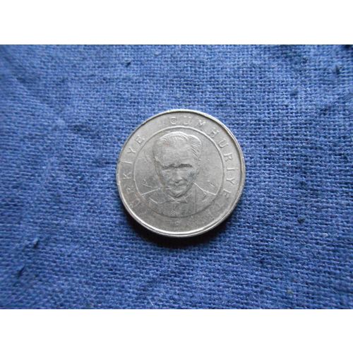2003 TURKEY 250 BINLIRA COIN.