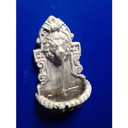 Lion Head Fountain 1:12th scale miniature