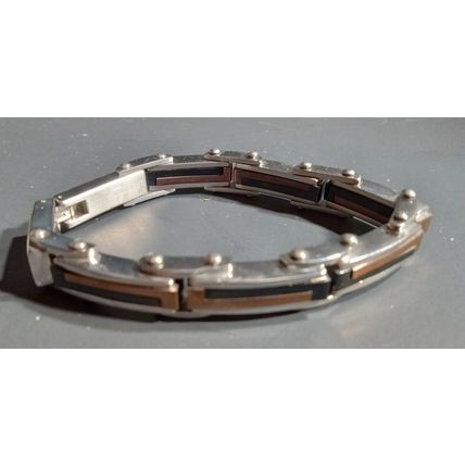 Style*Steel Metal Bracelet, With Bag & Extra Link - Make An Offer