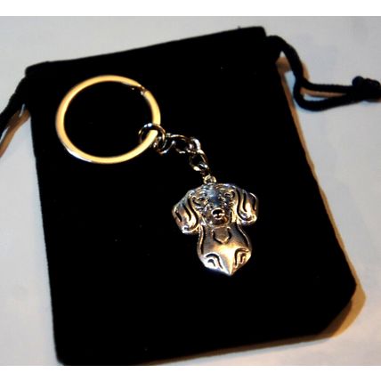 DACHSHUND DAXIE KEY RING WITH KEY CHAIN & VELVET GIFT BAG