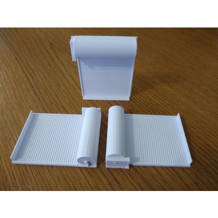 OO / HO Roller shutter factory doors . 1:76 Scale for Model Railway, pack of 3