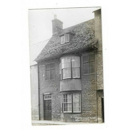 Cromwells House, Woodstock. RP Postcard.