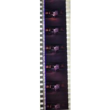 VAMPIRES. Pk MTP - b045s . 1 STRIP OF 5 - 35MM FILM CELLS. MTP