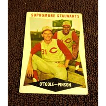 1960 Topps 32 Sophomore Stalwarts Jim O'Toole - Vada Pinson 3.5 VG+ Creases