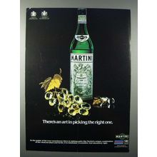 1982 Martini & Rossi Vermouth Ad - Picking Right One