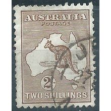 Australia 1916 SG41 2/- Brown Die II Very Fine Used .. ..