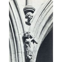 The Music Critic Carving Sculpture Minster Beverley Humberside Postcard