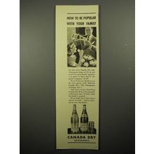 1940 Canada Dry Water / Ginger Ale Soda Ad - Popular