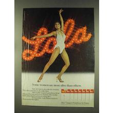 1977 Hanes Alive Support Pantyhose Ad - Lola Falana