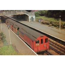 1931 Tube Piccadilly Line in 1960 at Ruislip Station London Postcard