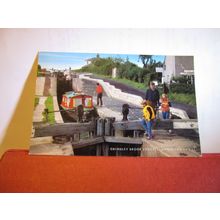 GRINDLEY BROOK LOCKS, LLANGOLLEN CANAL, WALES unused postcard #