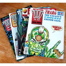 X5 Vintage 2000 AD Judge Dredd Comics.