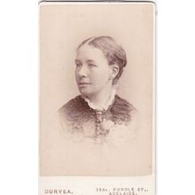 VICT. CDV PHOTO -S.M. CROMPTON. LADY, BROOCH BY DURYEA, ADELAIDE