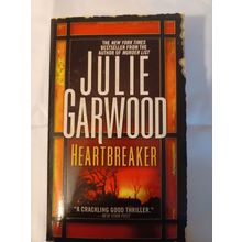 Heartbreaker - Mass Market Paperback By Garwood, Julie - GOOD